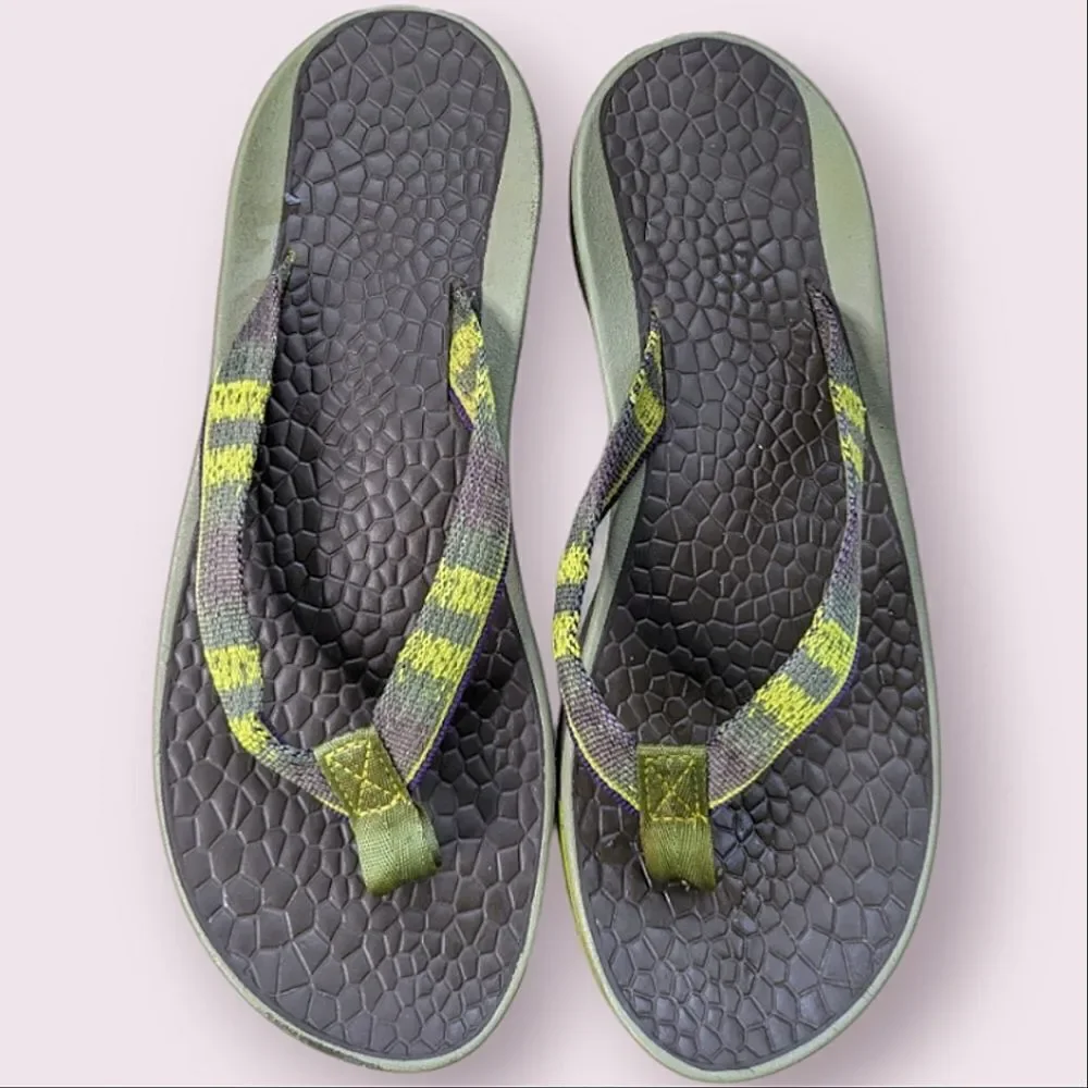Chaco Lime Olive Green Thong Style Flip Flop Sandals size 9.5 10 - Picture 7 of 13